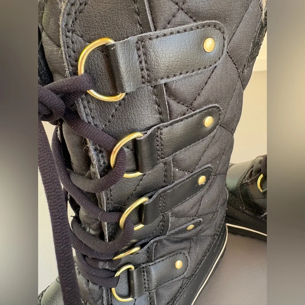 Sorel Tofino II Waterproof Winter Boots – Faux Fur Lined – Size 9.5